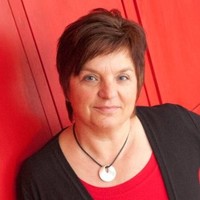 Elke Schroth