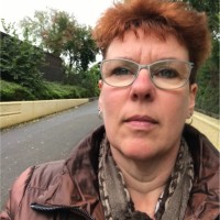 Claudia Van Kommer