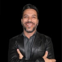 RICHARD CHIARELO