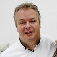 Dirk Geuze