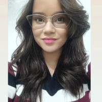 Hellen Caroline