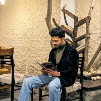 Mohit Uniyal（莫颐）