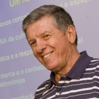 Wilson Costa Bueno
