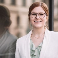Laura Schmidt