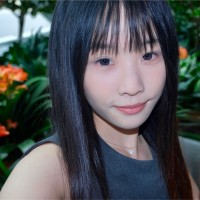 Zhiying X.