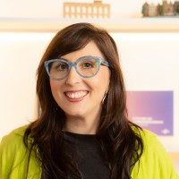 Victoria Manara