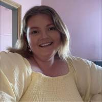 Maggie Bowles