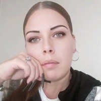 Suzie B