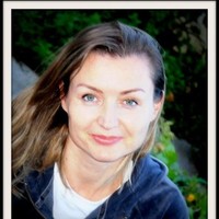 Claire Dews
