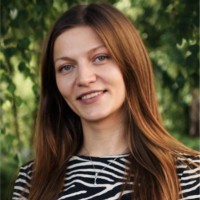 Олена Яковенко