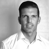 Carlos Miñon