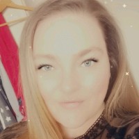 Paula Bryson (Miep)
