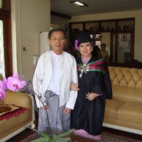 Yu Khin