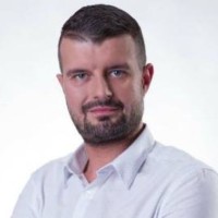 Bartosz Walczewski