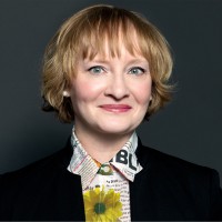 Caroline Arbour