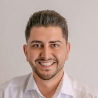 Reza Romero