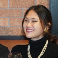 Vivienne Leong