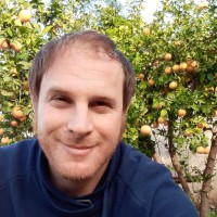 Nimrod Hochberg