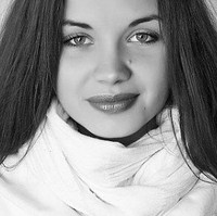 Анна Розова