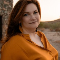 Eileen May