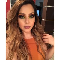 Samantha Lee