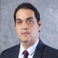 Julio Martín Niebuhr Kakiuchi