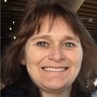 Linda Simmons