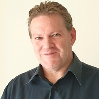 Garry Peck