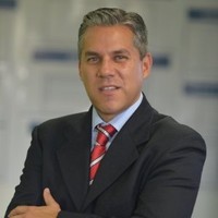 Cesar Flores Palomino