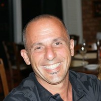 Ari Azuelos