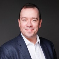 Simon Elliott