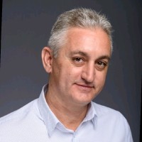 Arnon Bracha