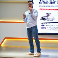 Dani Ruhiyat