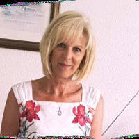 Lynne Spencer