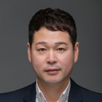 Hyung Kwon (James) Woo