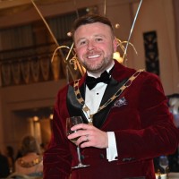 Gary Valentine Fuller Dip FAA, Dip FD