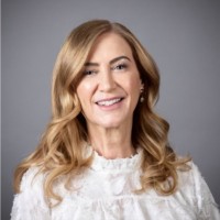 Pauline Hogg