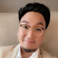 Robin Ang