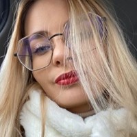 Marie Derambures