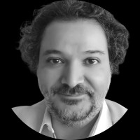 Murat Akbar