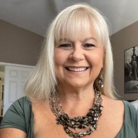 Kelli Walker