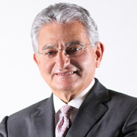Dr. Salim Sfeir