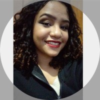 Mônica Almeida
