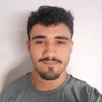 Vitor Hugo Farias Corrêa