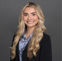 Gabriela Vazquez, Mba