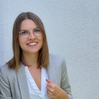 Julia Plohmann