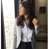 Gowri R
