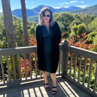 Megan Gordon, Mba