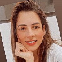Gislaine F. Souza