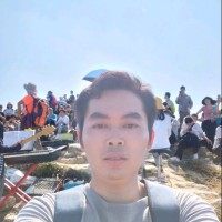 童明明